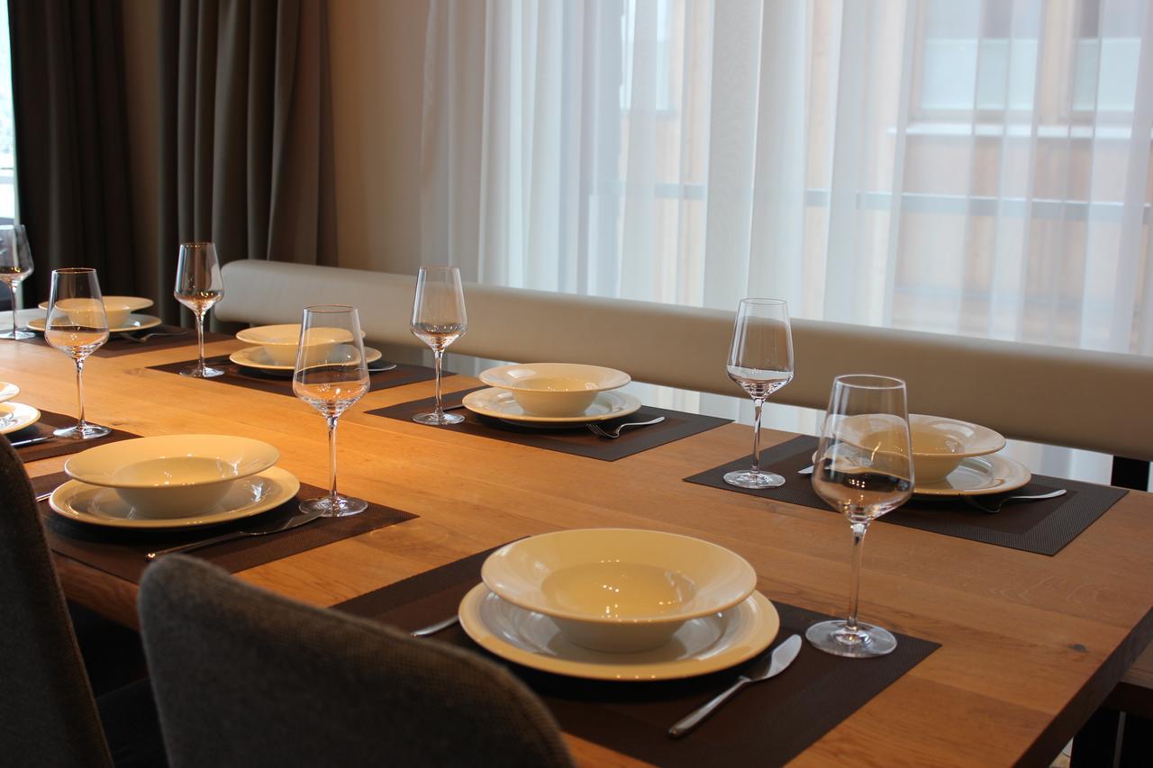 Penthouse Am Sonnenhang นอยเคียร์เชน อัม โกรสเวเนดิเกอร์ ภายนอก รูปภาพ